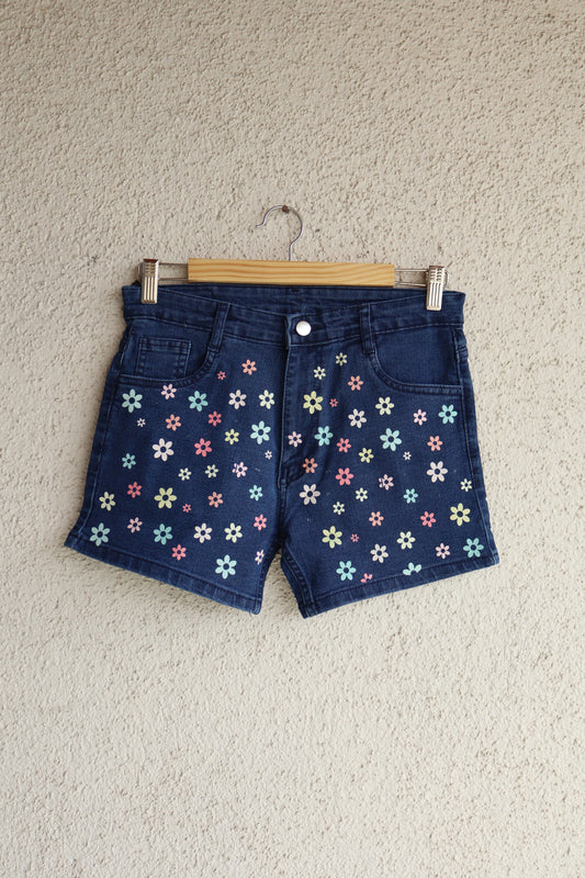 Trendy Bloom Denim Shorts